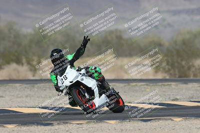 media/Nov-01-2025-CVMA (Sat) [[fc0f7531b8]]/Race 7-Formula Twins-Formula 40 UL/